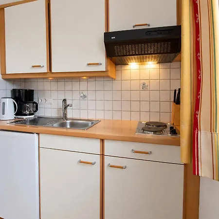 Charming For 2 In